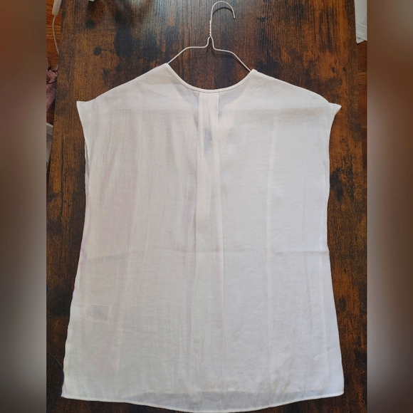 New! Banana Republic Women XS Cream Blouse - Picture 6 of 7